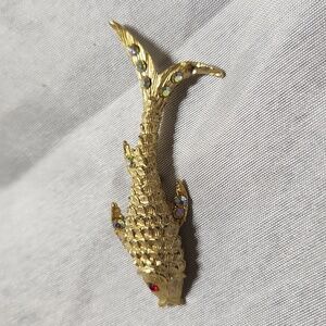 Vintage fish brooch